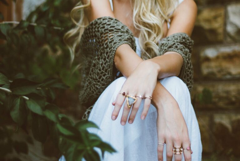 Femme bijoux